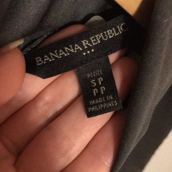 Banana Republic SL Twist Neck Top - Picture 3 of 4